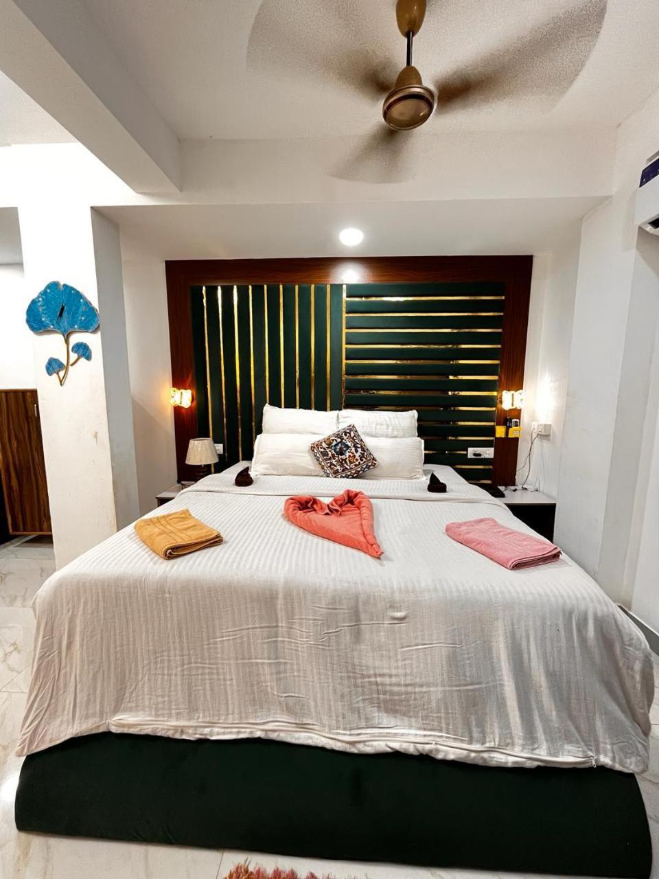Hotel Small Daddy Plus Calangute Exterior foto