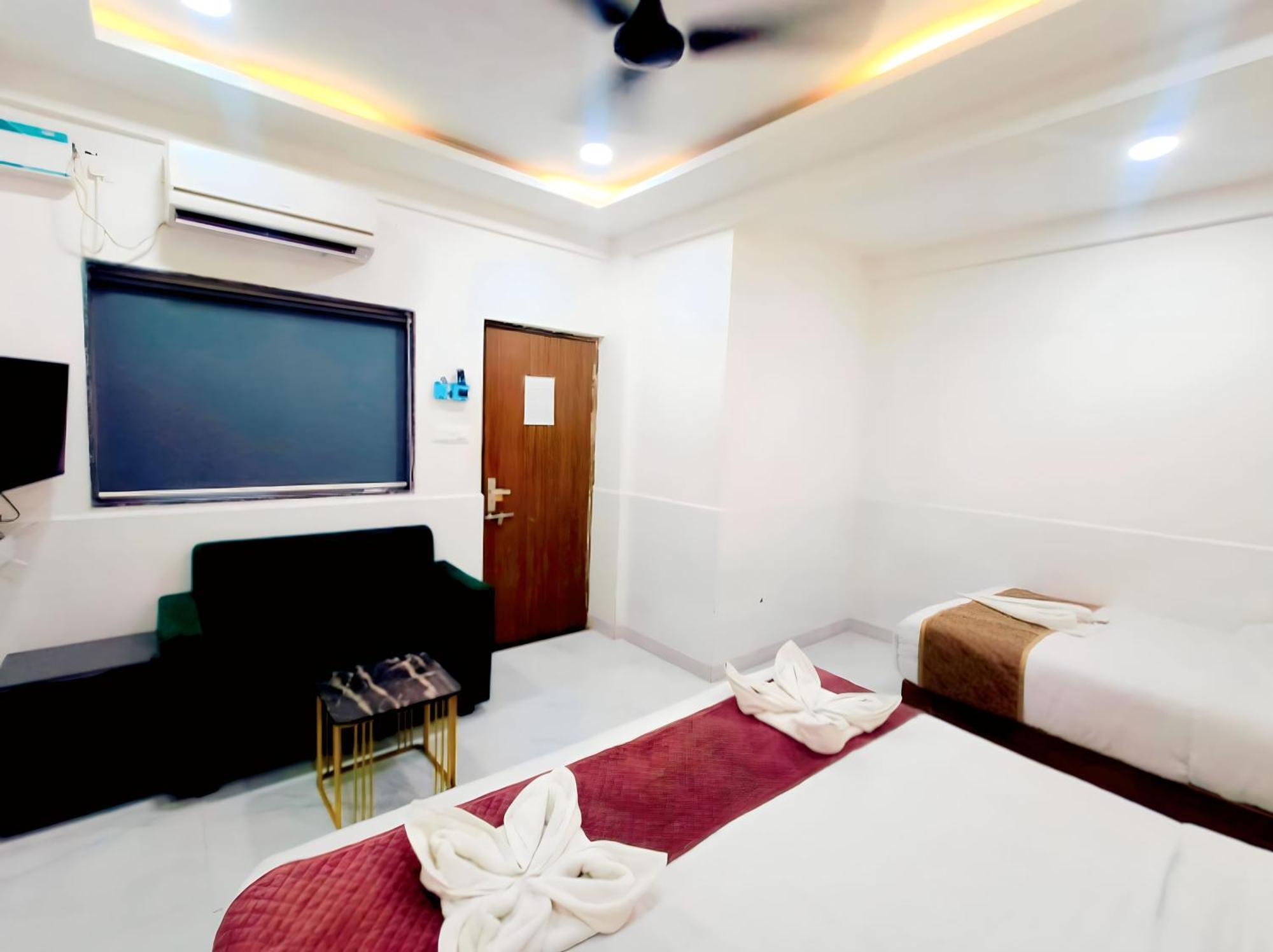 Hotel Small Daddy Plus Calangute Exterior foto